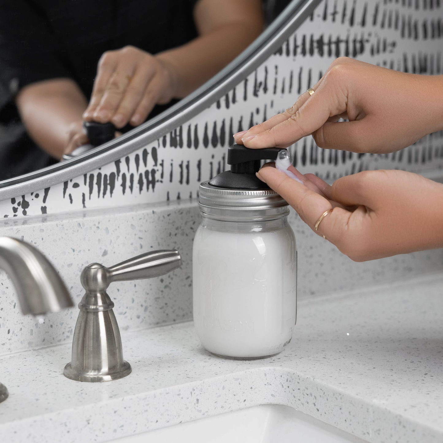 Jarware Black Foaming Soap Dispenser Lids, Regular Mouth